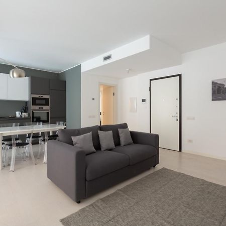 Porta Nuova Bright And Roomy Flat Mailand Exterior foto